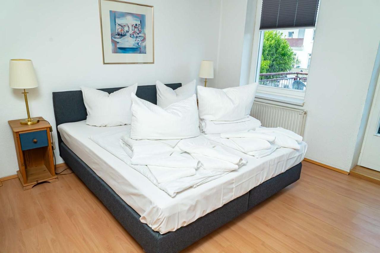רוסטוק Apartmenthaus Chrischanshof מראה חיצוני תמונה