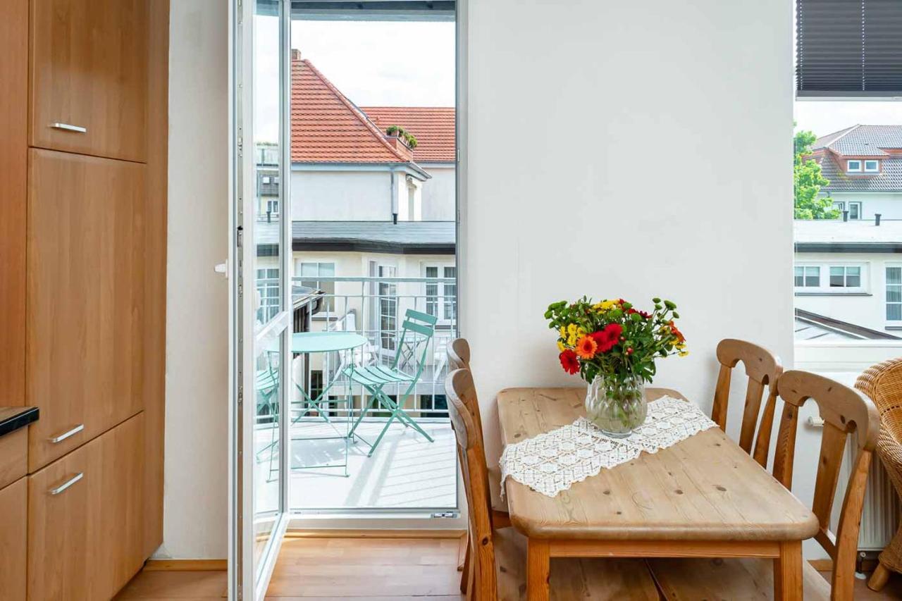 רוסטוק Apartmenthaus Chrischanshof מראה חיצוני תמונה